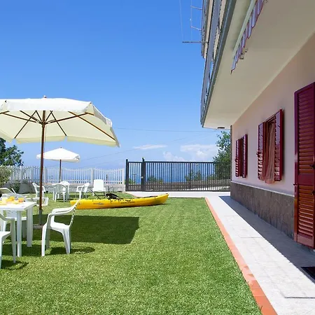 Casa Campanina アグローポリ